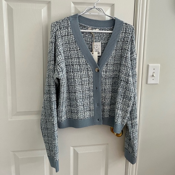 Moon & Madison Sweater - Picture 1 of 2